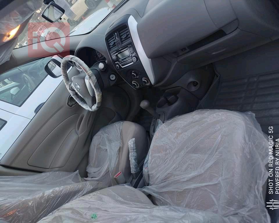 نيسان صني